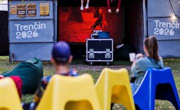 FOTO: Trenčiansky hudobný festival Garáž je v plnom prúde