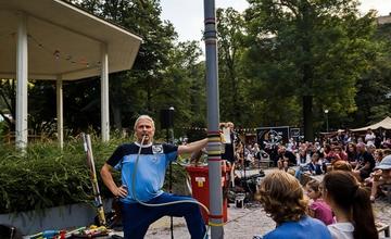 FOTO: Trenčiansky hudobný festival Garáž je v plnom prúde