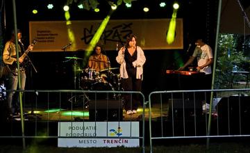 FOTO: Trenčiansky hudobný festival Garáž je v plnom prúde
