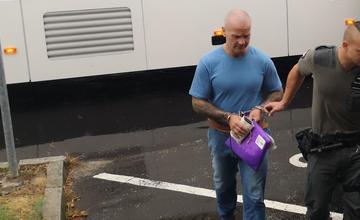 FOTO: Obávaný boss žilinského podsvetia opäť na súde. Sťažoval sa na podlomené zdravie