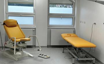 FOTO: V Považskej Bystrici sa dočkali. Svoje sály  otvorila vynovená pôrodnica