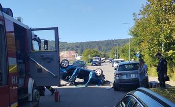 FOTO: Dopravná nehoda v Novom Meste nad Váhom