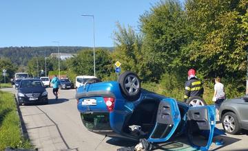 FOTO: Dopravná nehoda v Novom Meste nad Váhom