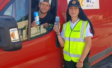 FOTO: Trenčianski policajti uverejnili správu o svojej akcii. Takto na to zareagovali ľudia