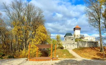 FOTO: Prvý jesenný deň na Trenčianskom hrade. Zábery odtiaľ potešia každé oko