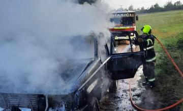 FOTO: Dramatický zásah hasičov z Nitrianskeho Pravna. Takto bojovali s plameňmi
