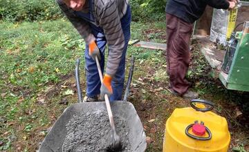 FOTO: Obec, ktorá sa pýši najväčším slovenským znakom, pripravuje ďalšiu atrakciu