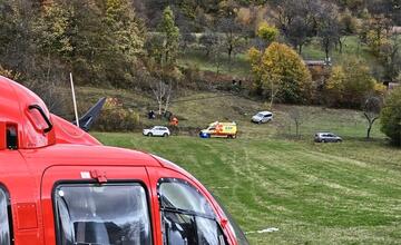 FOTO: Leteckí záchranári z Trenčína ratovali v ťažko dostupnom teréne zavaleného muža