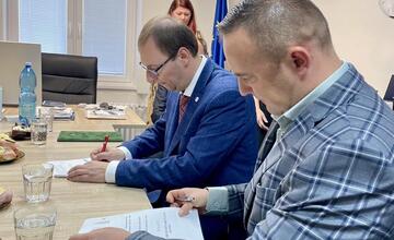 FOTO: Trenčianska nemocnica má nových prednostov kliník