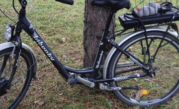 FOTO: Policajti hľadajú svedkov. Videli ste túto nehodu?