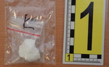 FOTO:Iba 17-ročný mladík si poriadne zavaril. Hrozí mu až desaťročný pobyt za mrežami