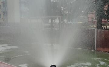 FOTO: V Brezovej pod Bradlom sa mrazov nezľakli. Obyvatelia mesta si môžu chystať korčule