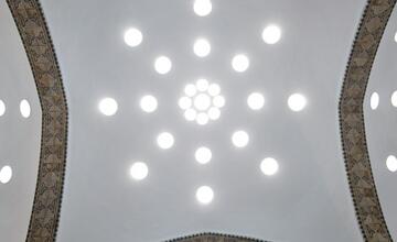 FOTO: Mrazivá zima v kúpeľoch na Považí očami fotografa. Viete o tajomstvách, ktoré mesto ukrýva?