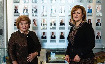 FOTO: Historický odkaz regiónu vo vestibule župného úradu