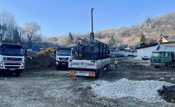 FOTO: V Považskej Bystrici odštartovala dlhoočakávaná investícia