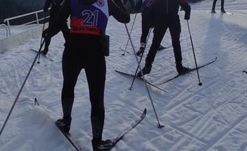 FOTO: Majstrovstvá Krajského riaditeľstva Policajného zboru v Trenčíne v brannom lyžovaní