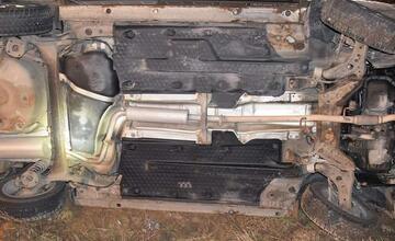 FOTO: Vodič si v pohode šoféroval, keď zrazu sa mu do cesty postavil svah! Príčina bola policajtom hneď jasná