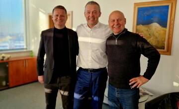 FOTO: Z Trenčianskeho hradu sa budete môcť odviezť k hradu Brumov na bicykli