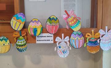 FOTO: Šikovné deti takto krásne vyzdobili Brezovú. Pozrite sa, ako mesto vďaka nim opeknelo