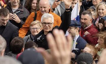 FOTO: Prezidentská kampaň pokračuje aj cez Veľkú noc