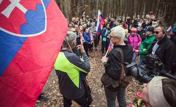 FOTO: Prezidentská kampaň pokračuje aj cez Veľkú noc