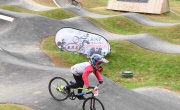 FOTO: Milovníci adrenalínu, hor sa do Trenčína. Nová atrakcia pod sídliskom Juh je už otvorená