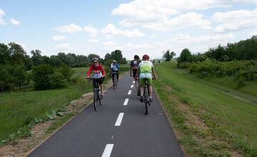 FOTO: Rozpadávajúci sa most na Považí