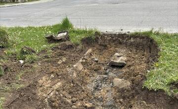 FOTO: V Lehote pod Vtáčnikom odstránili problém s kanalizáciou