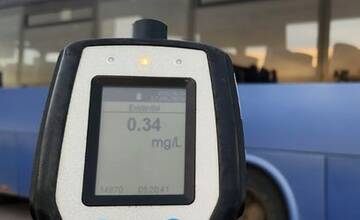 FOTO: Vodič autobusu nafúkal