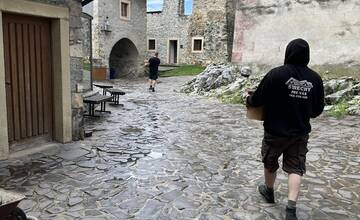 FOTO: Vypratávanie prvého poschodia Barborinho paláca