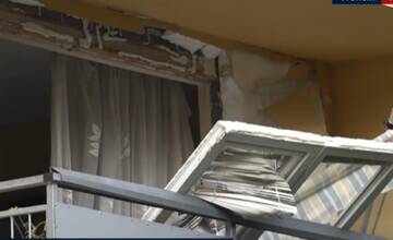 FOTO: Výbuch kolobežky otriasol celou bytovkou v Trenčíne