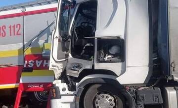 FOTO: Poľský kamión usmrtil zasahujúcich hasičov na D1