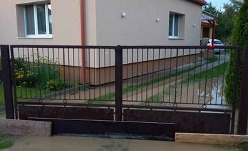 FOTO: Obec zaplavila vodu akú nevideli desiatky rokov