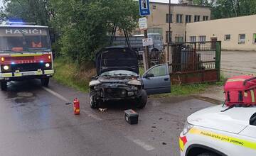 FOTO: Dopravná nehoda v obci Nitrianske Pravno