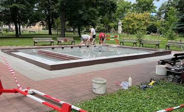 FOTO: Rekonštrukcia fontány v Novom Meste nad Váhom