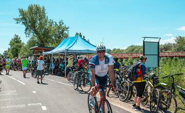 FOTO: Otvorenie nového úseku Vážskej cyklomagistrály
