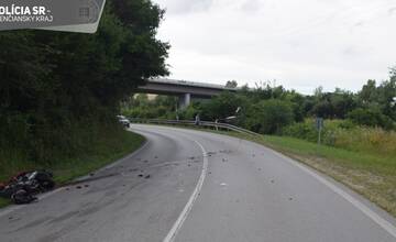 FOTO: Zrážka motorkára s autom pri Skalke nad Váhom