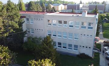 FOTO: Mestský úrad v Dubnici prejde rekonštrukciou