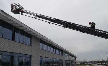 FOTO: Hasičom sa podarilo zachrániť majetok vo viac ako miliónovej hodnote 