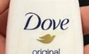 FOTO: Táto kozmetika obsahuje nebezpečnú látku. Ak ju používate, radšej ju vyhoďťe