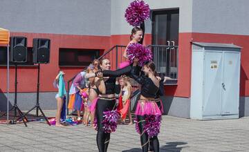 FOTO: Letné kúpalisko v Púchove je otvorené. Pribudli tri nové tobogány aj upravený bazén na tri časti
