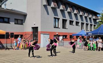 FOTO: Letné kúpalisko v Púchove je otvorené. Pribudli tri nové tobogány aj upravený bazén na tri časti