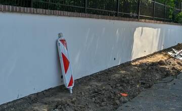 FOTO: Rekonštrukcia chodníkov v Dubnici nad Váhom