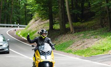 FOTO: Cesta, ktorá spája dva kraje a dva okresy je už otvorená