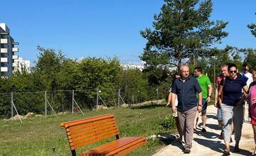 FOTO: Pumptracková dráha v Považskej Bystrici