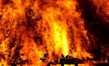 FOTO: Hasiči zachraňovali rodinný dom v Mojtíne