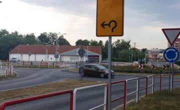 FOTO: Kruhový objazd v Ilave
