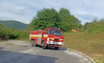 FOTO: Hasiči sa pokúsili zachrániť kolegu, no už sa ho nepodarilo resuscitovať