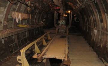 FOTO: Koniec obľúbenej atrakcii na hornej Nitre. Banská skanzen pri Prievidzi definitívne zatvorili