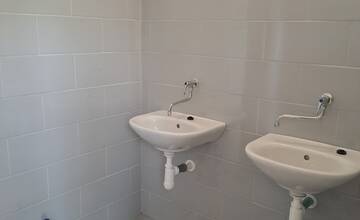 FOTO: Rekonštrukcie v prievidzských školách